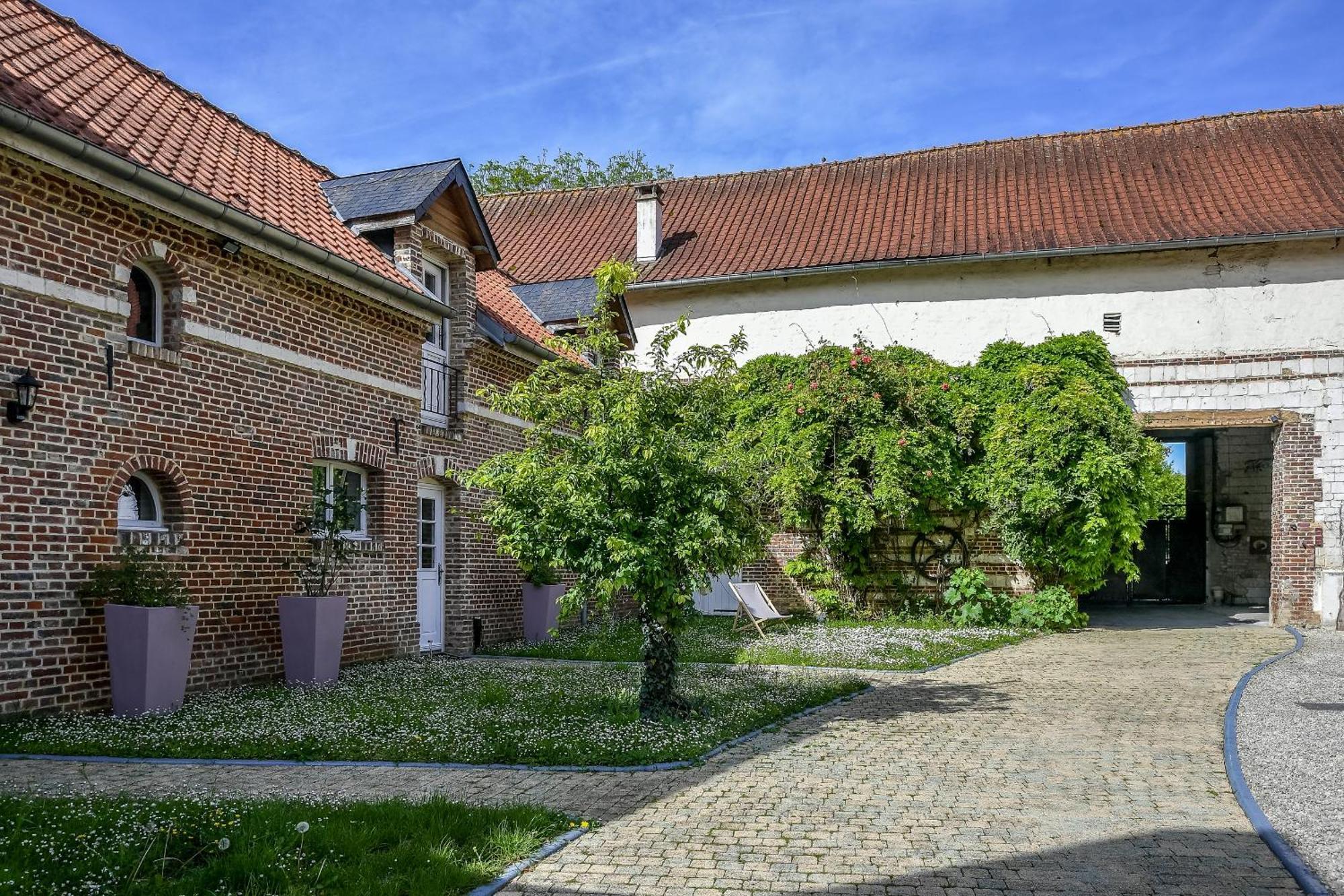 Relais du Beffroi Chambres d'Hôtes Saint-Riquier Exterior foto